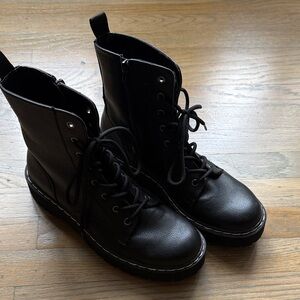 Sincerly Jules Black Women's Lace-Up Combat Boots size 8.5